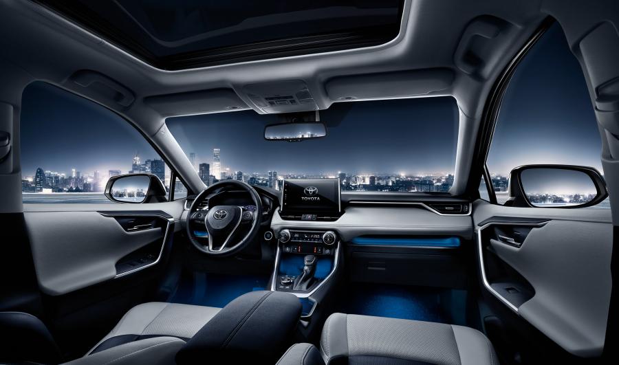 Торпедо Toyota Wildlander 2020 года  (фото 6 из 8)